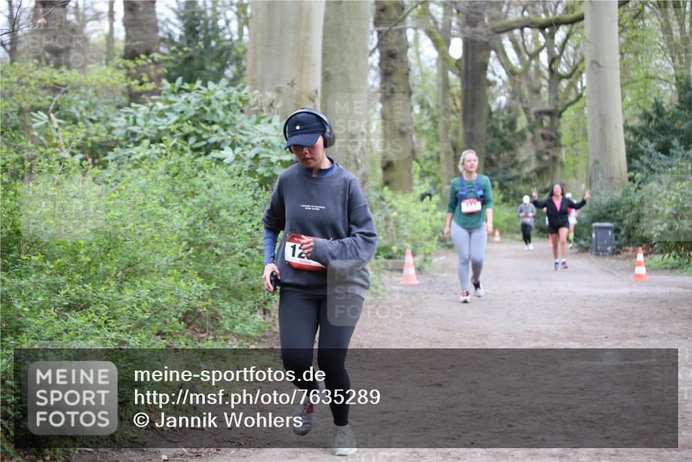 13.04.2025 - Hammer Lauf Jannik Wohlers http://msf.ph/oto/7635289 13.04.2025 12:49:52 Laufen 12 meine-sportfotos.de