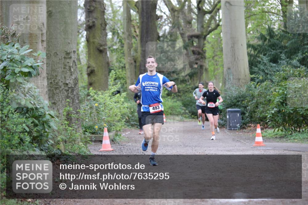 13.04.2025 - Hammer Lauf Jannik Wohlers http://msf.ph/oto/7635295 13.04.2025 12:31:25 Laufen 493, 459 meine-sportfotos.de