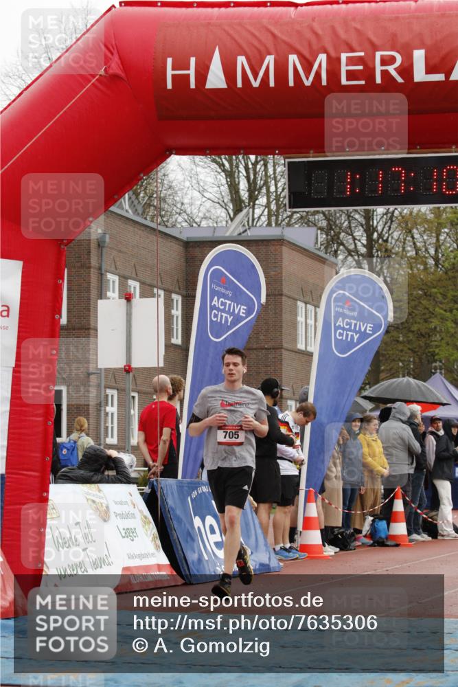 13.04.2025 - Hammer Lauf A. Gomolzig http://msf.ph/oto/7635306 13.04.2025 12:17:08 Ziel 705 meine-sportfotos.de
