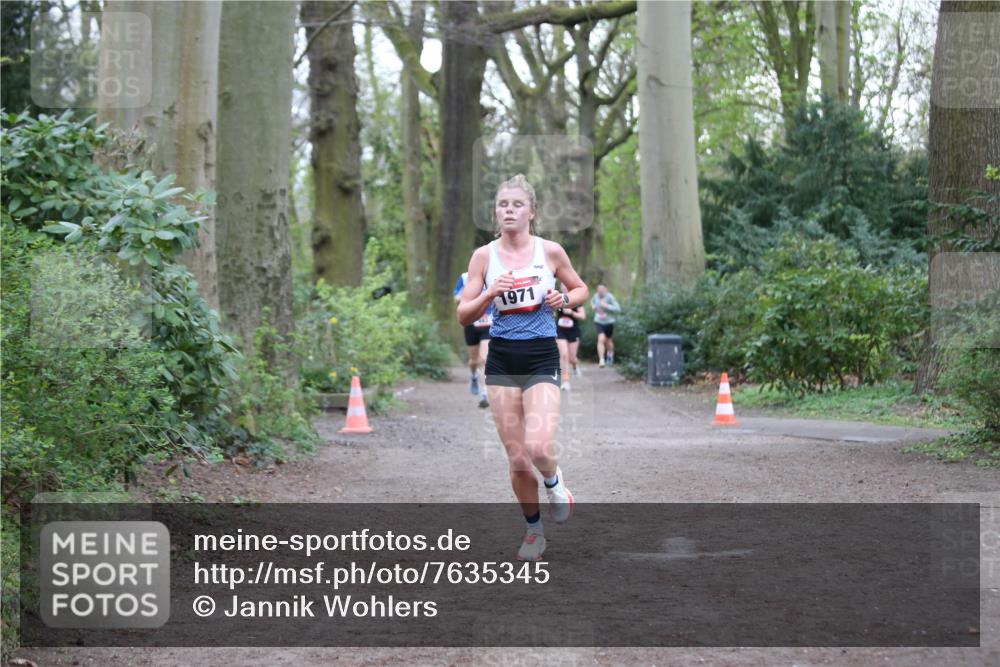 13.04.2025 - Hammer Lauf Jannik Wohlers http://msf.ph/oto/7635345 13.04.2025 12:31:22 Laufen 1971 meine-sportfotos.de
