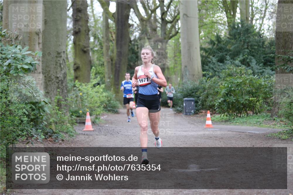 13.04.2025 - Hammer Lauf Jannik Wohlers http://msf.ph/oto/7635354 13.04.2025 12:31:21 Laufen 1971 meine-sportfotos.de