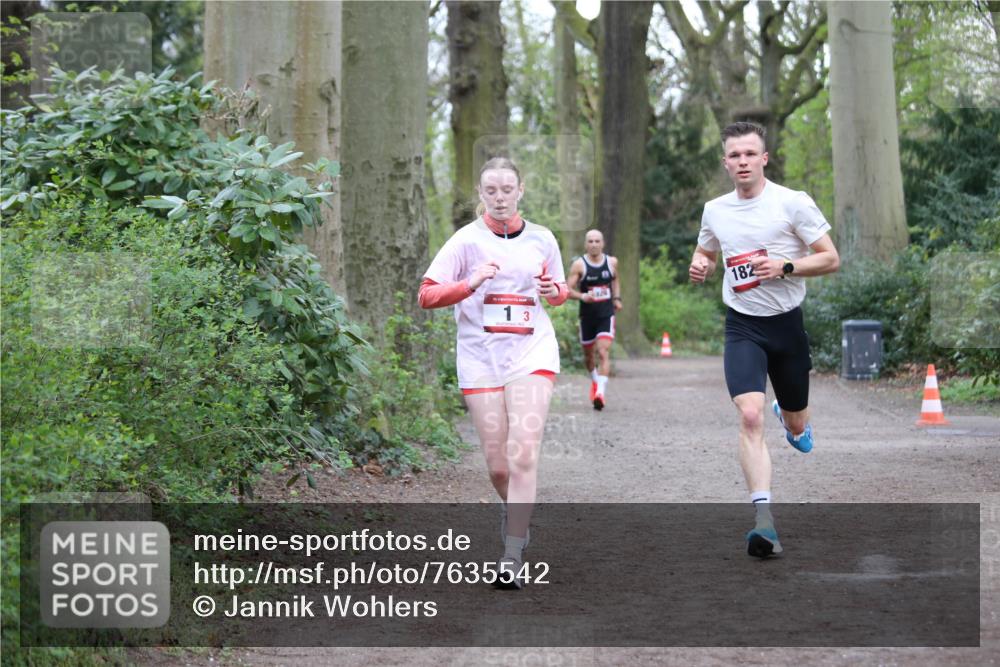 13.04.2025 - Hammer Lauf Jannik Wohlers http://msf.ph/oto/7635542 13.04.2025 12:30:45 Laufen 3 meine-sportfotos.de
