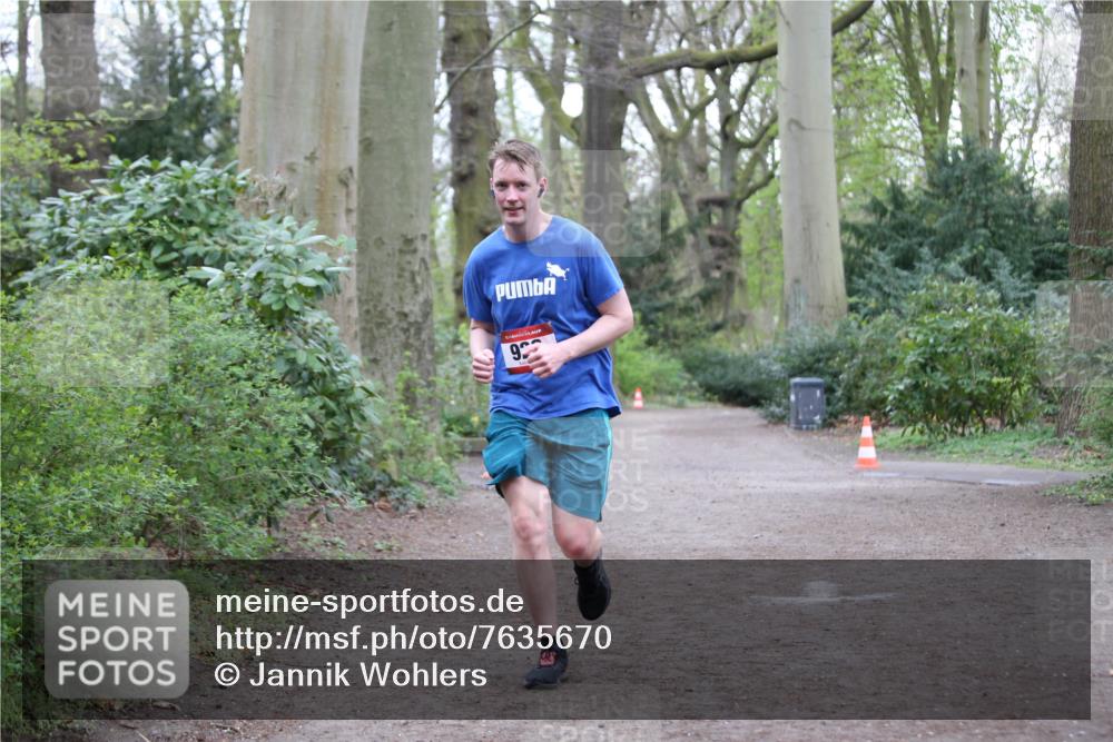 13.04.2025 - Hammer Lauf Jannik Wohlers http://msf.ph/oto/7635670 13.04.2025 12:30:07 Laufen 922 meine-sportfotos.de