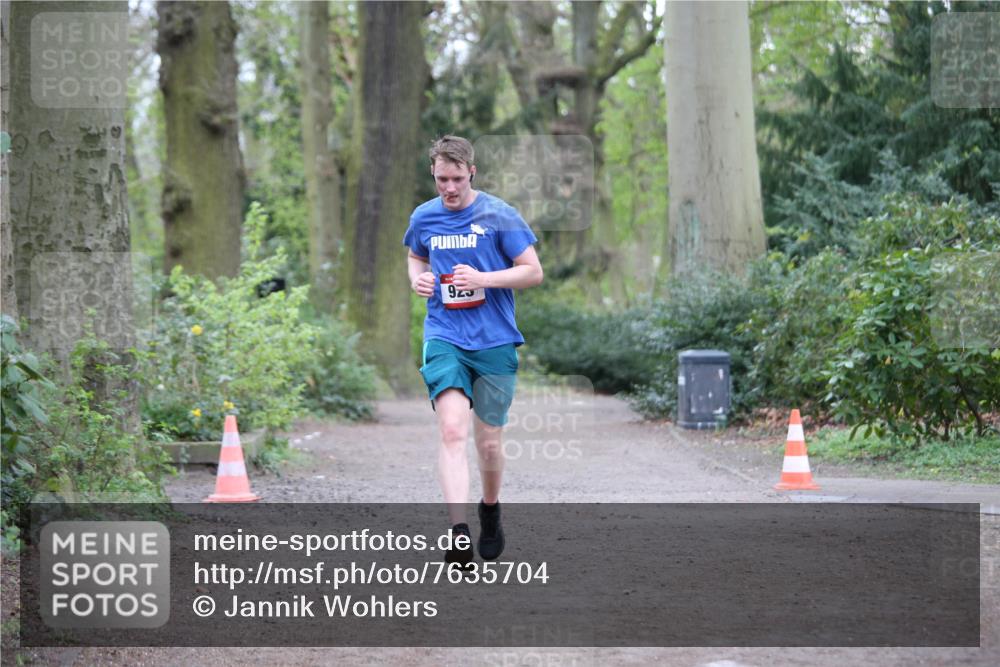 13.04.2025 - Hammer Lauf Jannik Wohlers http://msf.ph/oto/7635704 13.04.2025 12:30:05 Laufen 925 meine-sportfotos.de