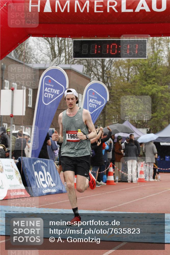 13.04.2025 - Hammer Lauf A. Gomolzig http://msf.ph/oto/7635823 13.04.2025 12:10:09 Ziel 493, 1923, 1965 meine-sportfotos.de