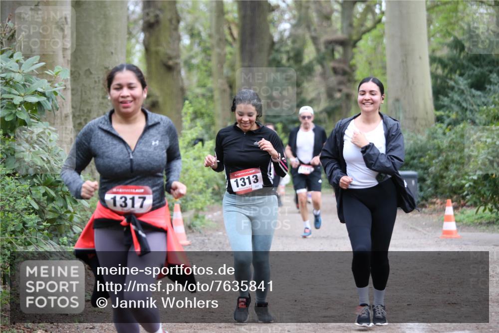 13.04.2025 - Hammer Lauf Jannik Wohlers http://msf.ph/oto/7635841 13.04.2025 12:49:16 Laufen 1317, 15, 1313, 1046 meine-sportfotos.de