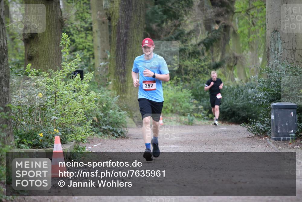13.04.2025 - Hammer Lauf Jannik Wohlers http://msf.ph/oto/7635961 13.04.2025 12:29:30 Laufen 252 meine-sportfotos.de