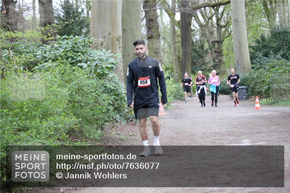 13.04.2025 - Hammer Lauf Jannik Wohlers http://msf.ph/oto/7636077 13.04.2025 12:48:58 Laufen 858 meine-sportfotos.de