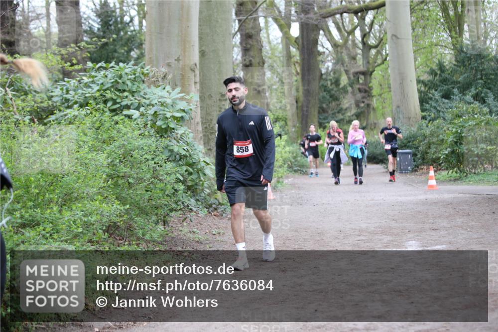 13.04.2025 - Hammer Lauf Jannik Wohlers http://msf.ph/oto/7636084 13.04.2025 12:48:58 Laufen 858 meine-sportfotos.de