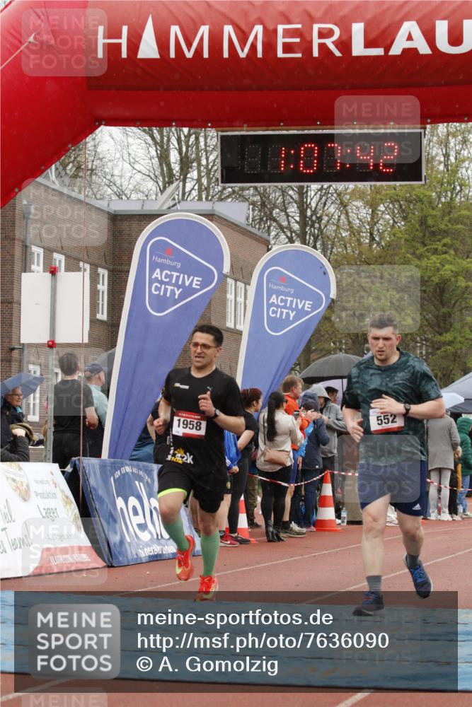 13.04.2025 - Hammer Lauf A. Gomolzig http://msf.ph/oto/7636090 13.04.2025 12:07:40 Ziel 552, 633, 1897, 1958 meine-sportfotos.de
