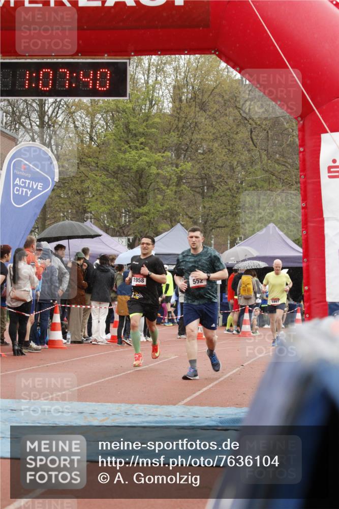 13.04.2025 - Hammer Lauf A. Gomolzig http://msf.ph/oto/7636104 13.04.2025 12:07:38 Ziel 552, 633, 1958 meine-sportfotos.de