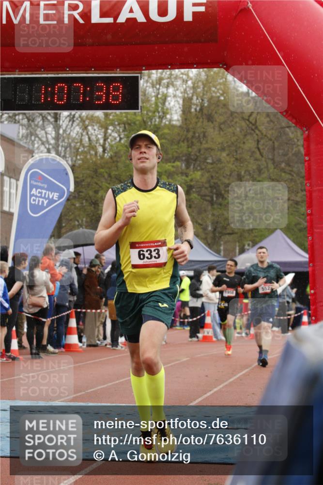 13.04.2025 - Hammer Lauf A. Gomolzig http://msf.ph/oto/7636110 13.04.2025 12:07:36 Ziel 552, 633, 1958 meine-sportfotos.de