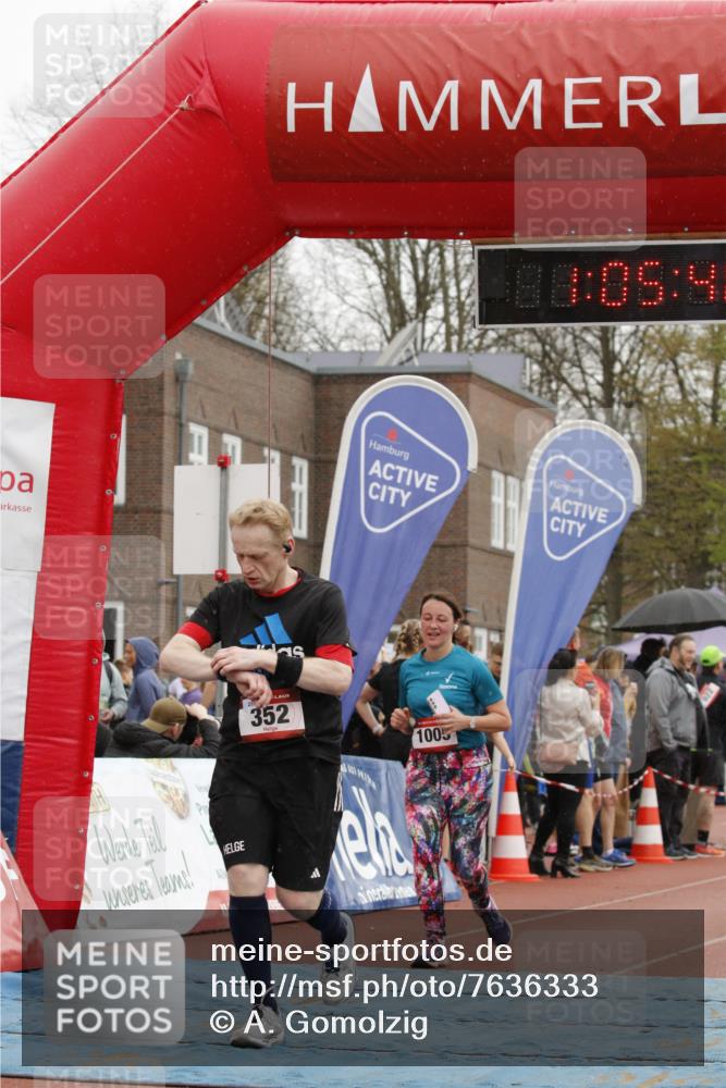 13.04.2025 - Hammer Lauf A. Gomolzig http://msf.ph/oto/7636333 13.04.2025 12:05:47 Ziel 566, 669, 1946, 1947 meine-sportfotos.de