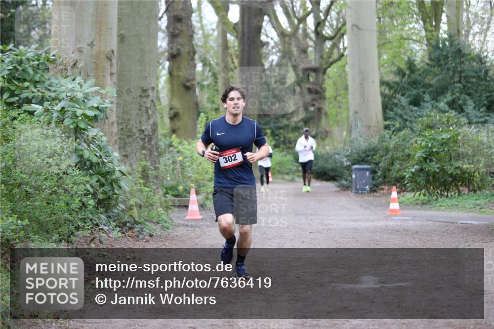 13.04.2025 - Hammer Lauf Jannik Wohlers http://msf.ph/oto/7636419 13.04.2025 12:28:16 Laufen 302 meine-sportfotos.de