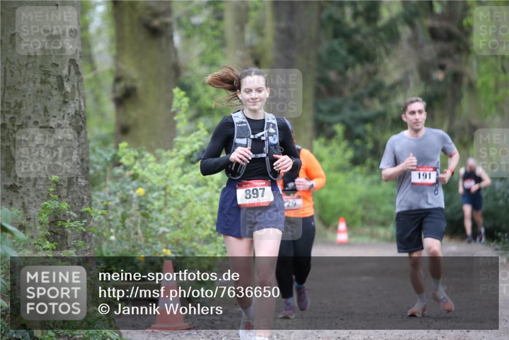 13.04.2025 - Hammer Lauf Jannik Wohlers http://msf.ph/oto/7636650 13.04.2025 12:27:35 Laufen 897, 191 meine-sportfotos.de