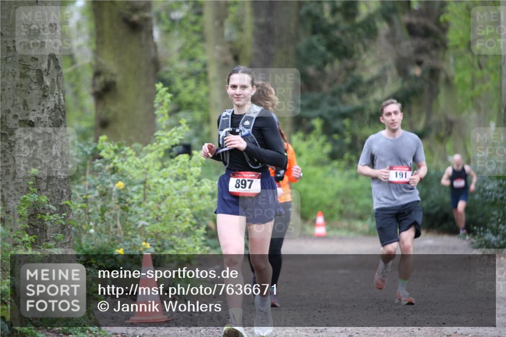 13.04.2025 - Hammer Lauf Jannik Wohlers http://msf.ph/oto/7636671 13.04.2025 12:27:34 Laufen 897, 191 meine-sportfotos.de