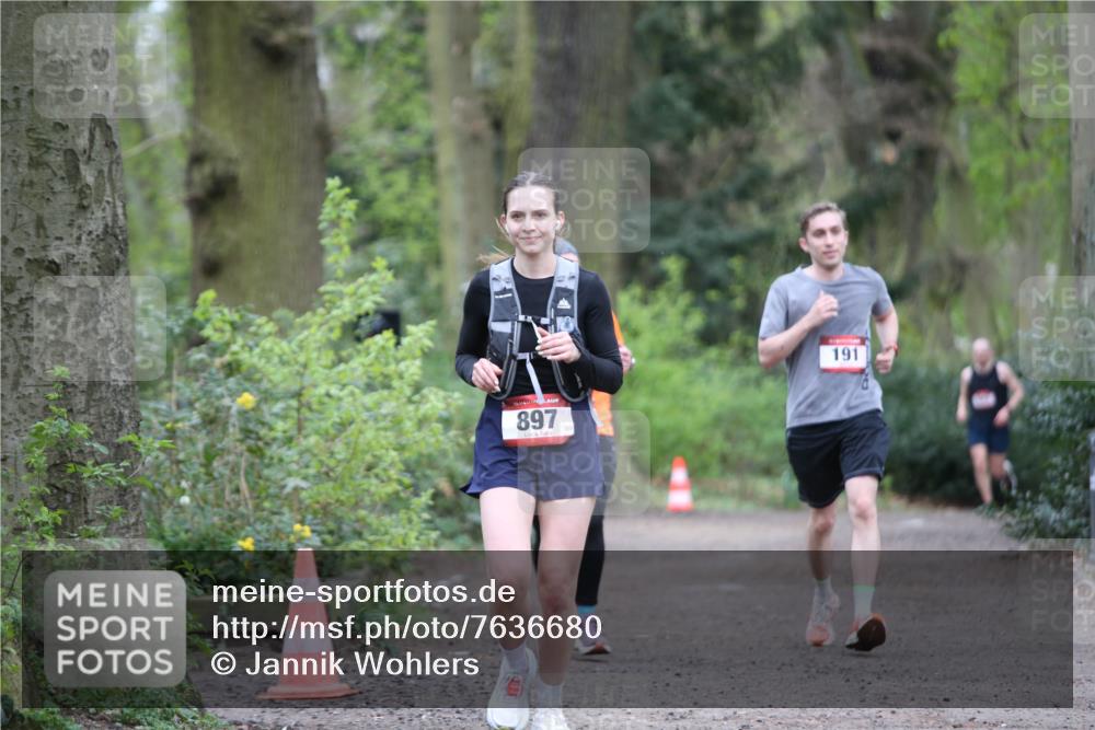 13.04.2025 - Hammer Lauf Jannik Wohlers http://msf.ph/oto/7636680 13.04.2025 12:27:34 Laufen 897, 191 meine-sportfotos.de