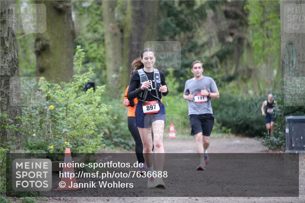 13.04.2025 - Hammer Lauf Jannik Wohlers http://msf.ph/oto/7636688 13.04.2025 12:27:33 Laufen 897, 191 meine-sportfotos.de