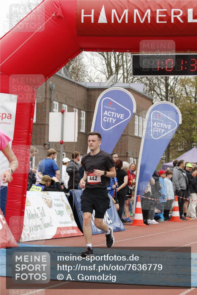 13.04.2025 - Hammer Lauf A. Gomolzig http://msf.ph/oto/7636779 13.04.2025 12:01:34 Ziel 320, 414, 442 meine-sportfotos.de
