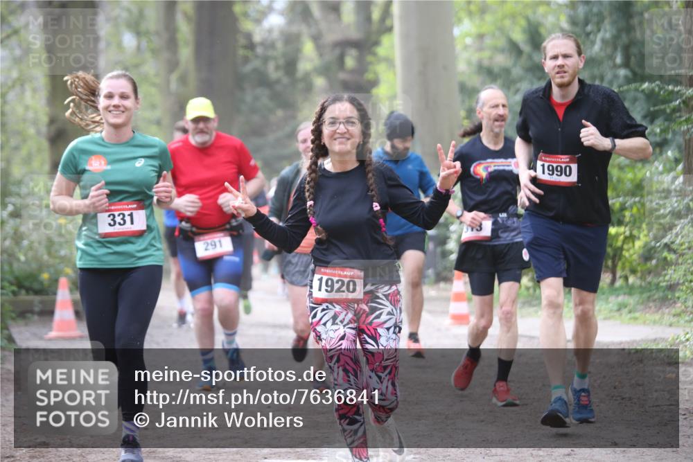 13.04.2025 - Hammer Lauf Jannik Wohlers http://msf.ph/oto/7636841 13.04.2025 10:12:22 Laufen 331, 291, 1920, 1990 meine-sportfotos.de