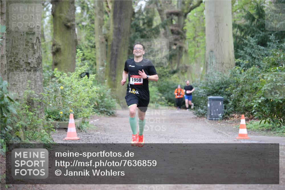 13.04.2025 - Hammer Lauf Jannik Wohlers http://msf.ph/oto/7636859 13.04.2025 12:27:13 Laufen 1958 meine-sportfotos.de