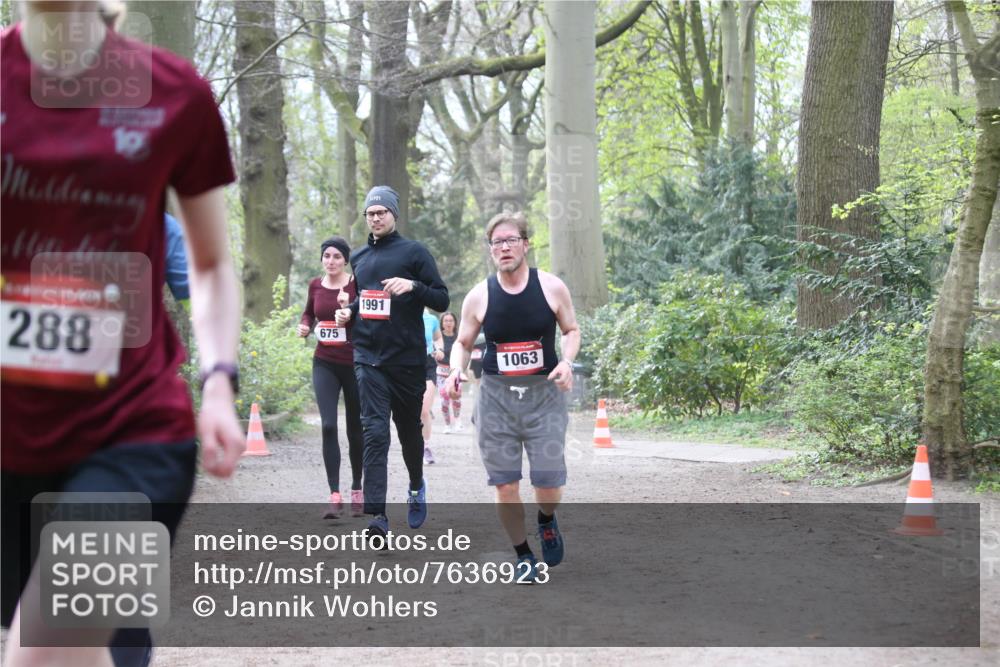 13.04.2025 - Hammer Lauf Jannik Wohlers http://msf.ph/oto/7636923 13.04.2025 10:12:16 Laufen 10, 288, 5731, 675, 1991, 1063 meine-sportfotos.de