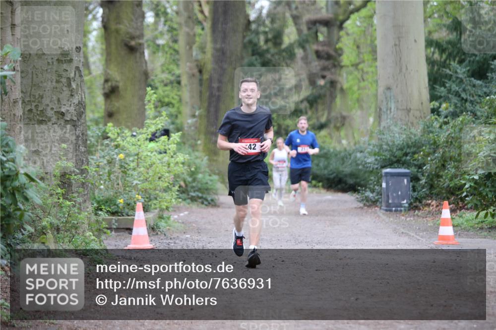 13.04.2025 - Hammer Lauf Jannik Wohlers http://msf.ph/oto/7636931 13.04.2025 12:26:56 Laufen 42 meine-sportfotos.de