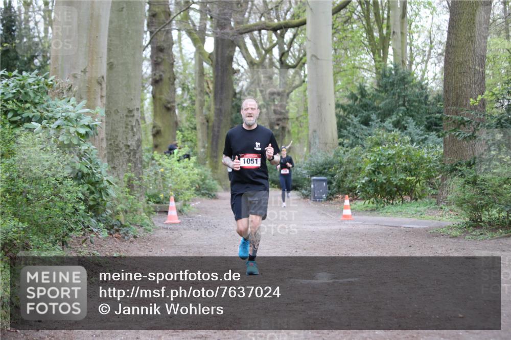 13.04.2025 - Hammer Lauf Jannik Wohlers http://msf.ph/oto/7637024 13.04.2025 12:26:39 Laufen 1051 meine-sportfotos.de