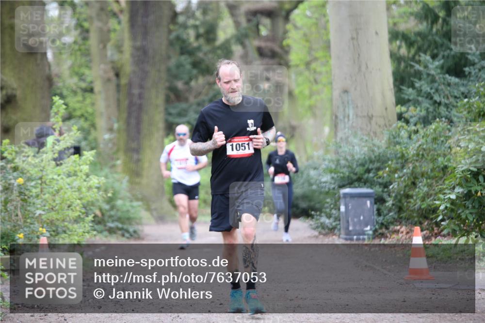 13.04.2025 - Hammer Lauf Jannik Wohlers http://msf.ph/oto/7637053 13.04.2025 12:26:38 Laufen 1051 meine-sportfotos.de