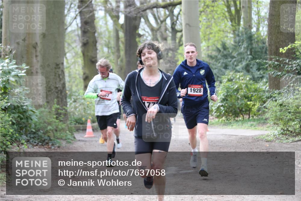 13.04.2025 - Hammer Lauf Jannik Wohlers http://msf.ph/oto/7637058 13.04.2025 10:12:06 Laufen 15, 77, 1928 meine-sportfotos.de