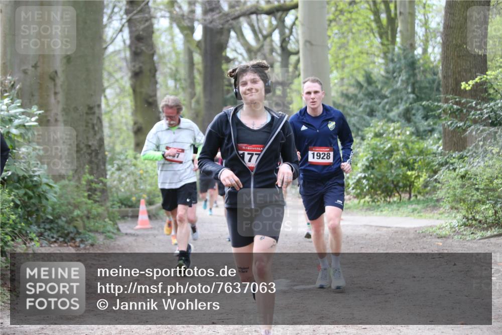 13.04.2025 - Hammer Lauf Jannik Wohlers http://msf.ph/oto/7637063 13.04.2025 10:12:06 Laufen 15, 177, 1928 meine-sportfotos.de