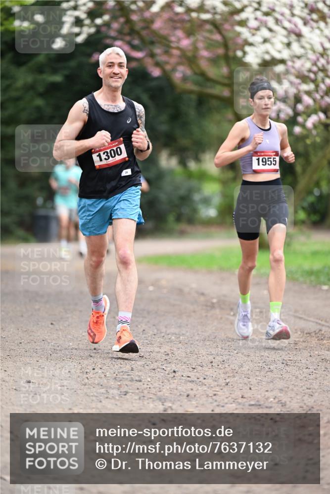 13.04.2025 - Hammer Lauf Dr. Thomas Lammeyer http://msf.ph/oto/7637132 13.04.2025 10:06:22 Laufen 15, 1300, 26, 1955 meine-sportfotos.de