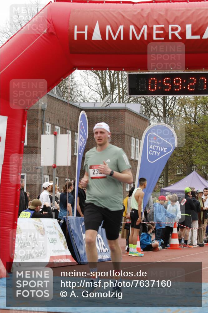 13.04.2025 - Hammer Lauf A. Gomolzig http://msf.ph/oto/7637160 13.04.2025 11:59:26 Ziel 232 meine-sportfotos.de