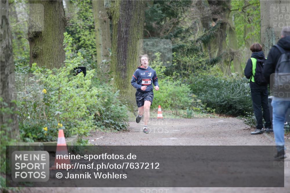 13.04.2025 - Hammer Lauf Jannik Wohlers http://msf.ph/oto/7637212 13.04.2025 12:26:08 Laufen 20 meine-sportfotos.de