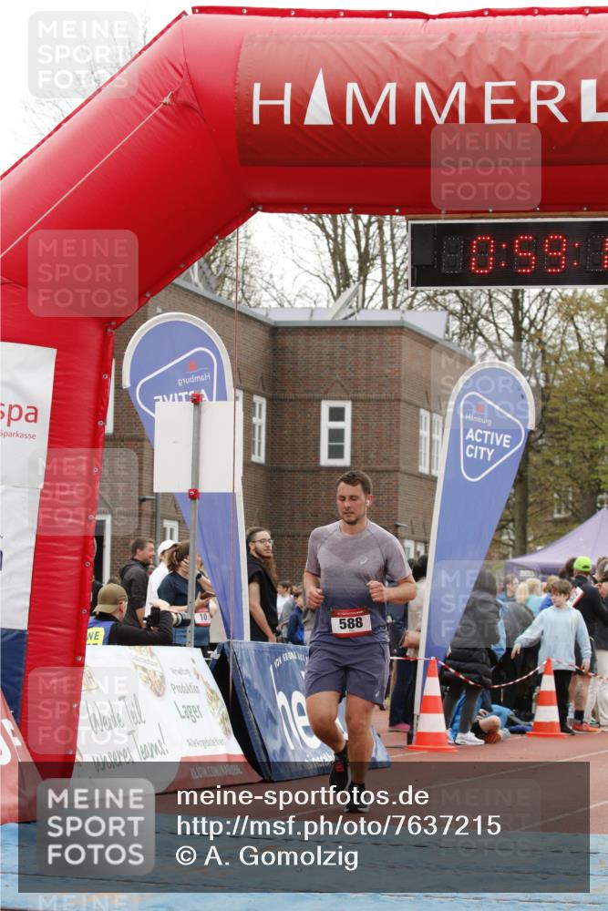 13.04.2025 - Hammer Lauf A. Gomolzig http://msf.ph/oto/7637215 13.04.2025 11:59:13 Ziel 322, 588, 1896 meine-sportfotos.de