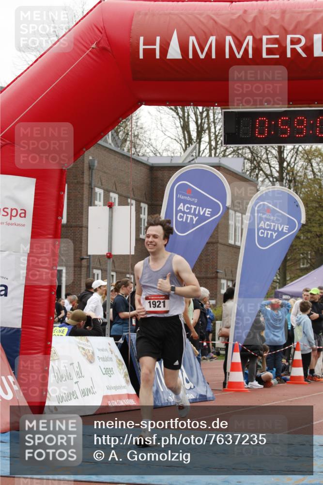 13.04.2025 - Hammer Lauf A. Gomolzig http://msf.ph/oto/7637235 13.04.2025 11:59:02 Ziel 1921 meine-sportfotos.de