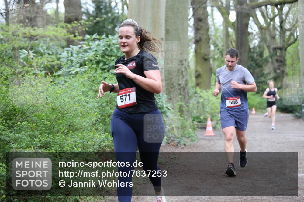 13.04.2025 - Hammer Lauf Jannik Wohlers http://msf.ph/oto/7637253 13.04.2025 12:25:56 Laufen 571, 588 meine-sportfotos.de
