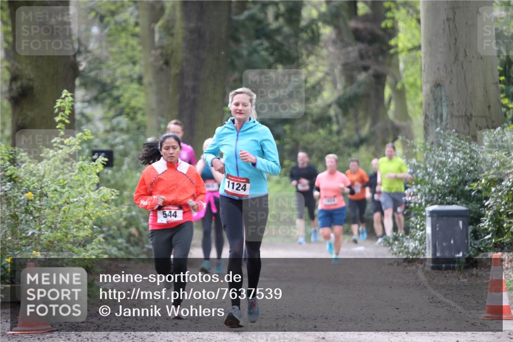 13.04.2025 - Hammer Lauf Jannik Wohlers http://msf.ph/oto/7637539 13.04.2025 10:11:27 Laufen 544, 323, 1124, 1624 meine-sportfotos.de