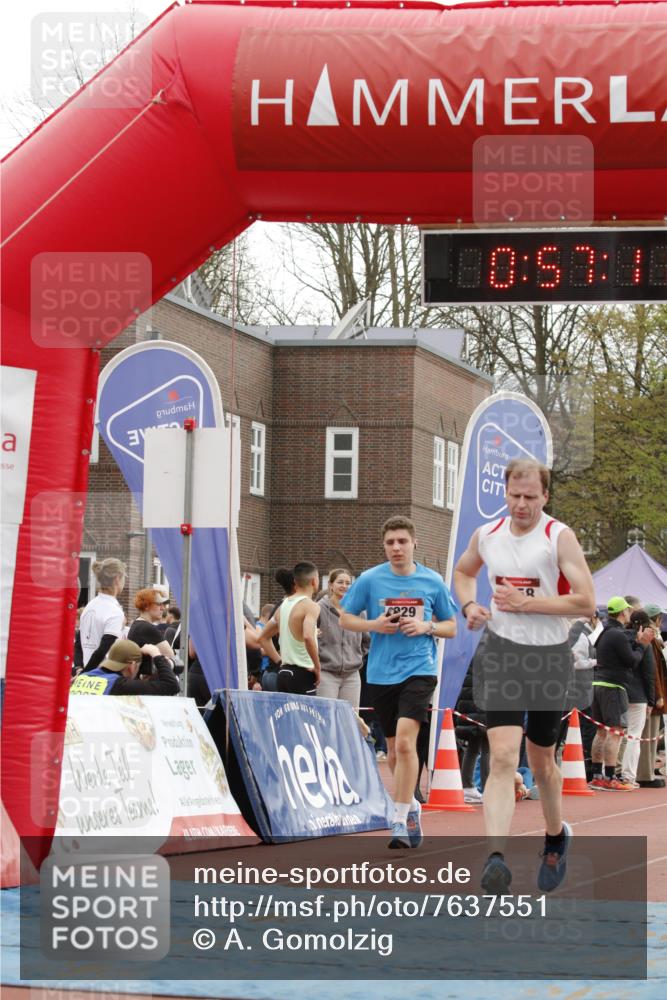 13.04.2025 - Hammer Lauf A. Gomolzig http://msf.ph/oto/7637551 13.04.2025 11:57:09 Ziel 929, 1258 meine-sportfotos.de
