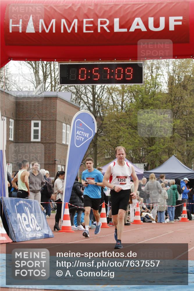 13.04.2025 - Hammer Lauf A. Gomolzig http://msf.ph/oto/7637557 13.04.2025 11:57:08 Ziel 929, 1258 meine-sportfotos.de