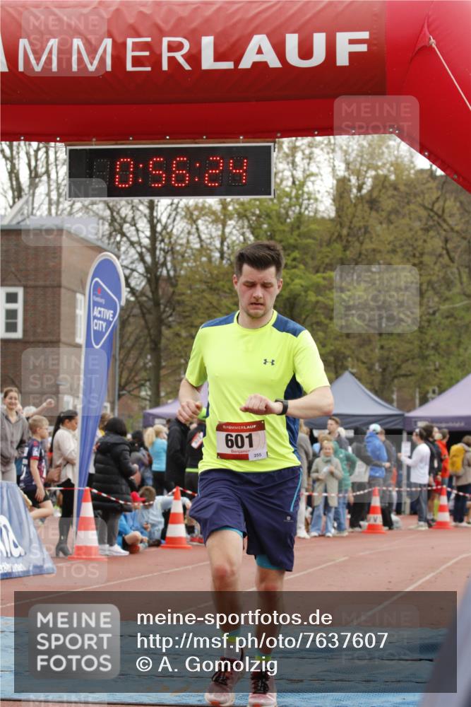 13.04.2025 - Hammer Lauf A. Gomolzig http://msf.ph/oto/7637607 13.04.2025 11:56:22 Ziel 601 meine-sportfotos.de