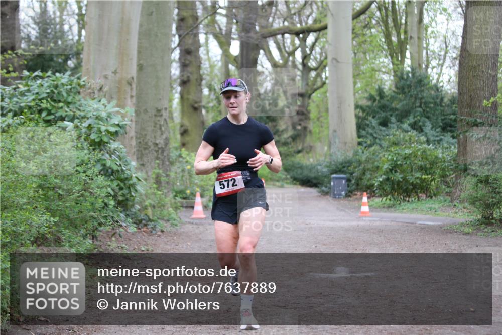 13.04.2025 - Hammer Lauf Jannik Wohlers http://msf.ph/oto/7637889 13.04.2025 12:24:40 Laufen 572 meine-sportfotos.de