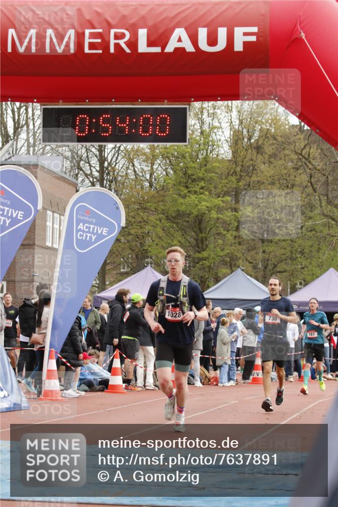 13.04.2025 - Hammer Lauf A. Gomolzig http://msf.ph/oto/7637891 13.04.2025 11:53:58 Ziel 730, 1028 meine-sportfotos.de