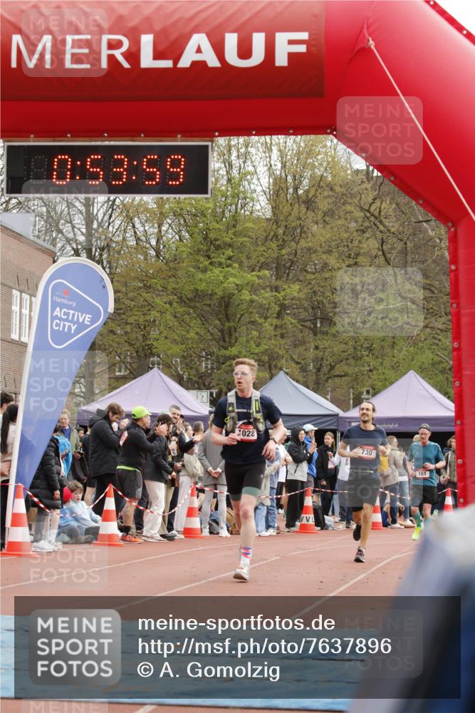 13.04.2025 - Hammer Lauf A. Gomolzig http://msf.ph/oto/7637896 13.04.2025 11:53:57 Ziel 730, 1028 meine-sportfotos.de