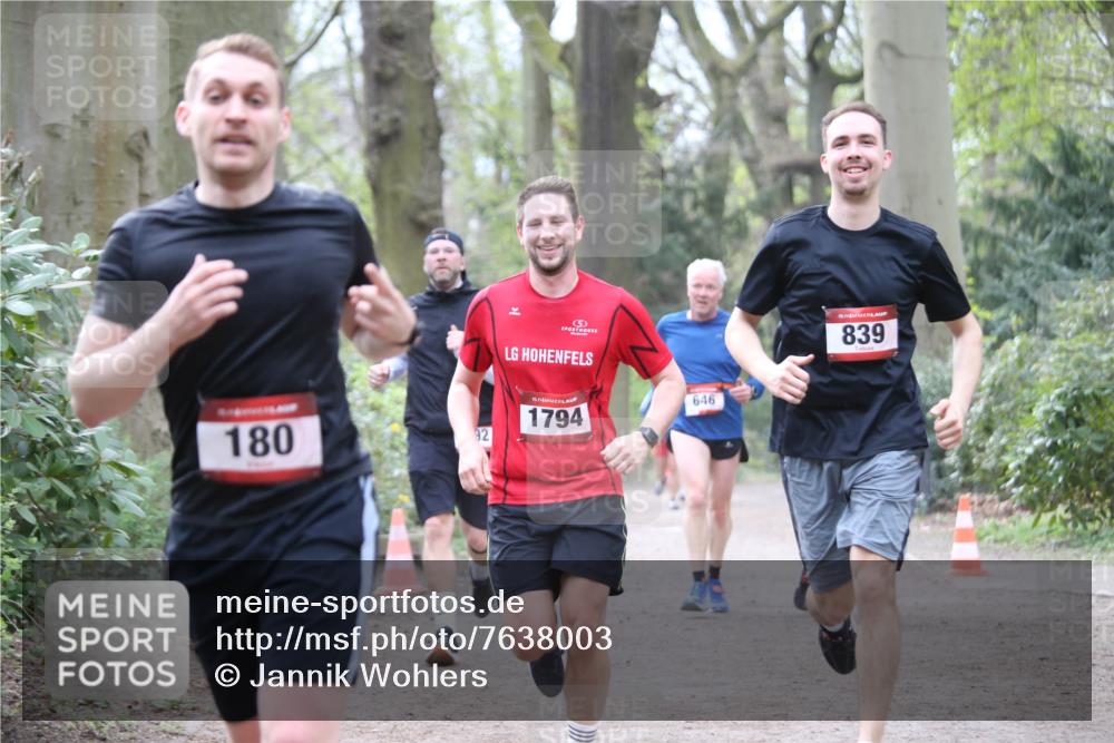 13.04.2025 - Hammer Lauf Jannik Wohlers http://msf.ph/oto/7638003 13.04.2025 10:10:39 Laufen 180, 92, 15, 1794, 646, 15, 839 meine-sportfotos.de