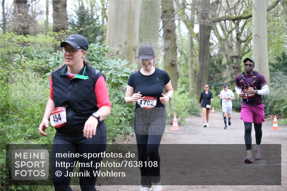 13.04.2025 - Hammer Lauf Jannik Wohlers http://msf.ph/oto/7638108 13.04.2025 12:46:32 Laufen 454, 1702 meine-sportfotos.de
