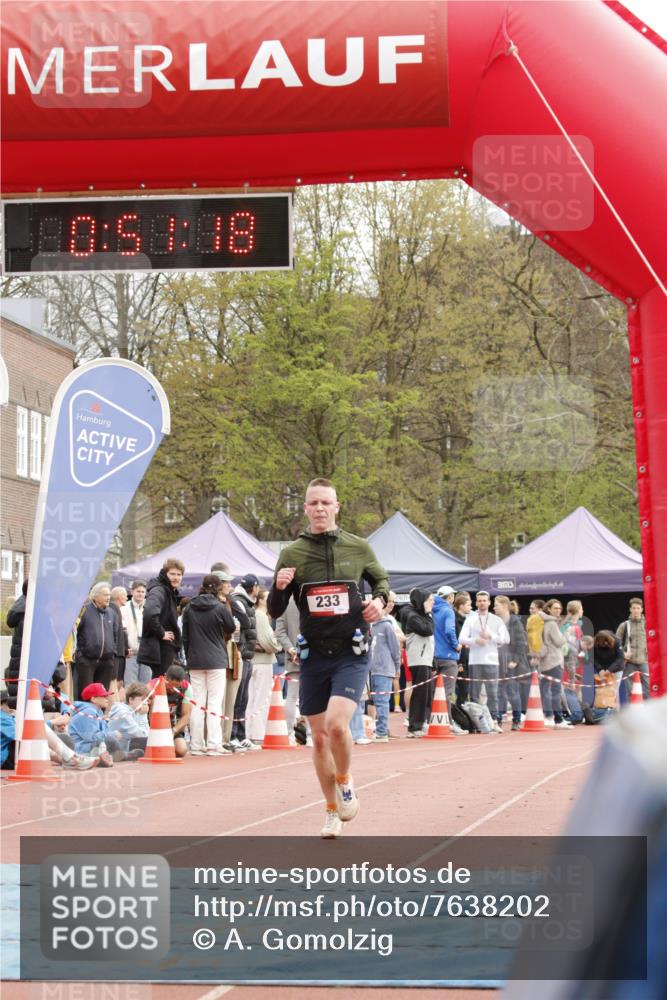 13.04.2025 - Hammer Lauf A. Gomolzig http://msf.ph/oto/7638202 13.04.2025 11:51:16 Ziel 233 meine-sportfotos.de