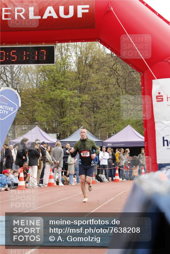 13.04.2025 - Hammer Lauf A. Gomolzig http://msf.ph/oto/7638208 13.04.2025 11:51:16 Ziel 233 meine-sportfotos.de
