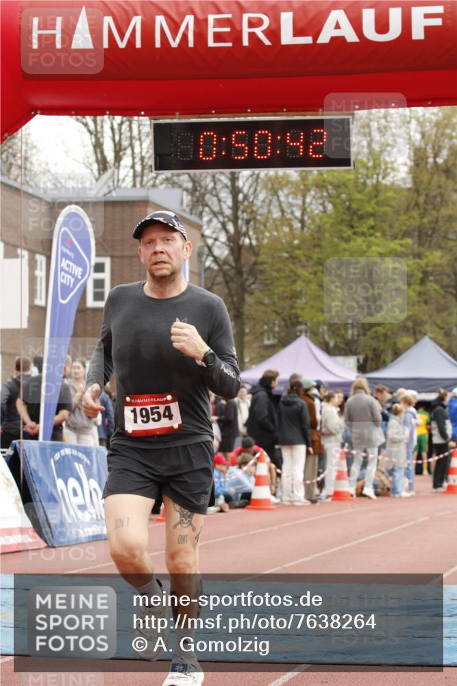 13.04.2025 - Hammer Lauf A. Gomolzig http://msf.ph/oto/7638264 13.04.2025 11:50:41 Ziel 112, 1954 meine-sportfotos.de