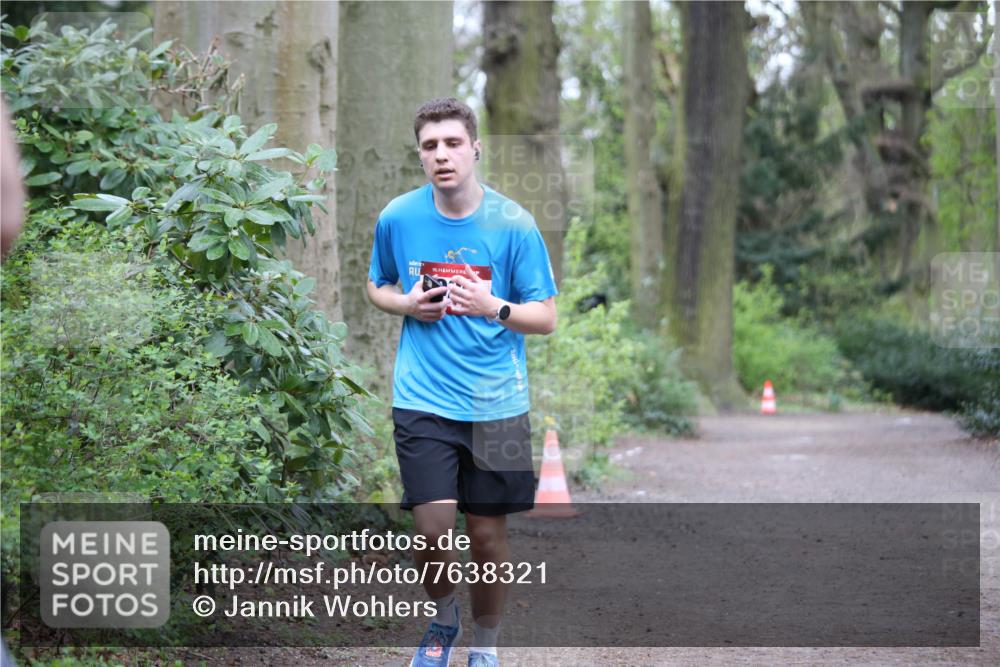 13.04.2025 - Hammer Lauf Jannik Wohlers http://msf.ph/oto/7638321 13.04.2025 12:23:18 Laufen 15 meine-sportfotos.de